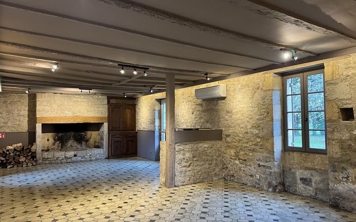 3 bed stone house for sale near Castels
