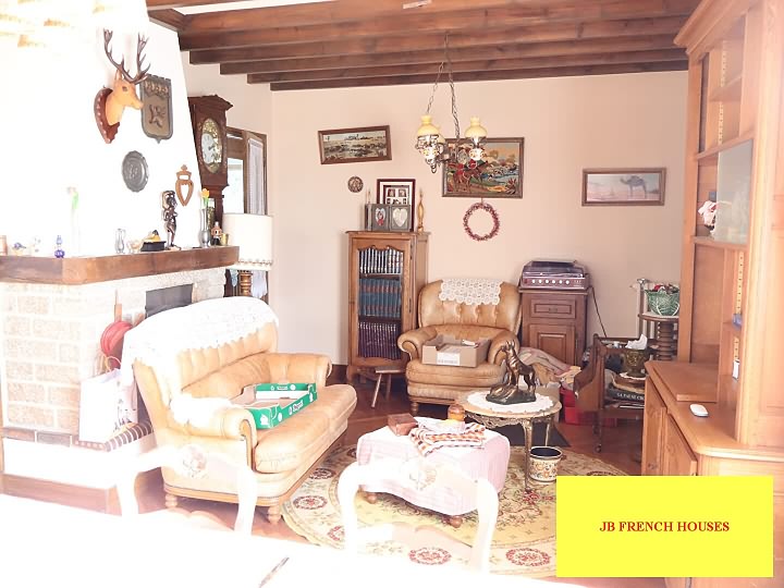 5 bed stone house for sale near Vengeons