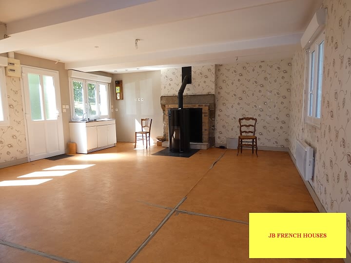 2 bed stone house for sale near Le Jarry