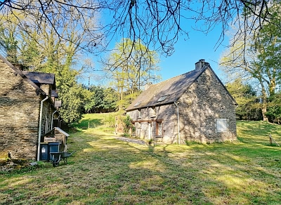 2 bed stone house for sale near Missiriac