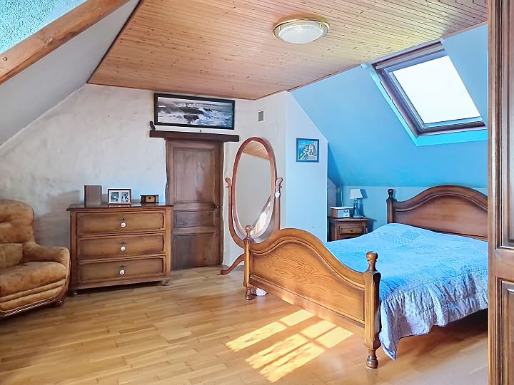 2 bed stone house for sale near Missiriac