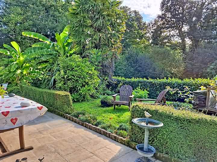 2 bed stone house for sale near Missiriac