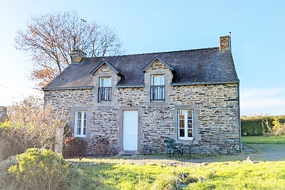 3 bed stone house for sale near Missiriac