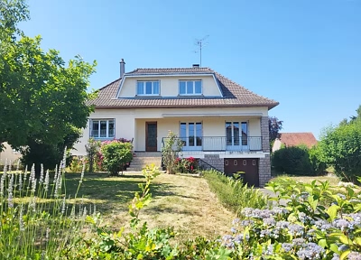 4 bed stone house for sale near Naillat