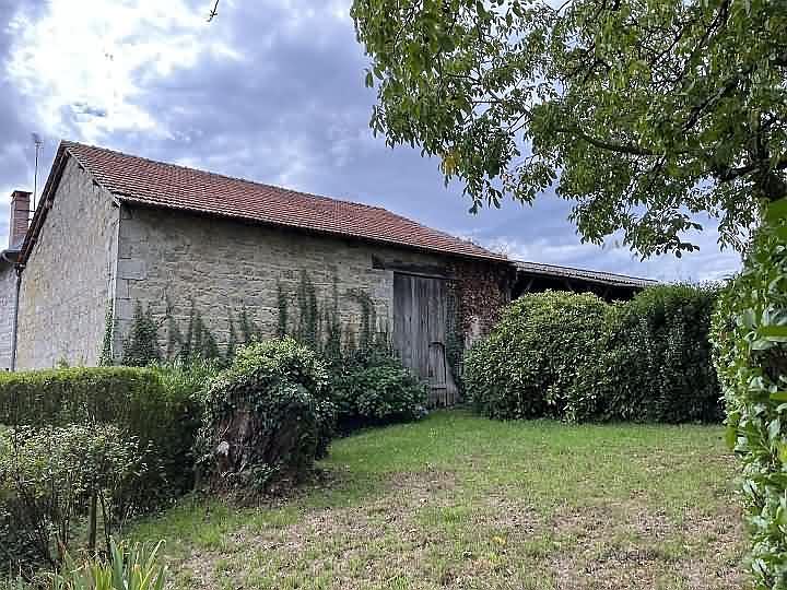 2 bed stone house for sale near Jartaud