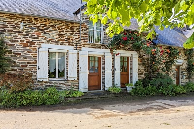3 bed stone house for sale near Missiriac