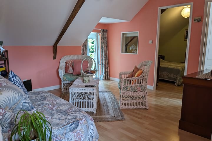 3 bed stone house for sale near Missiriac
