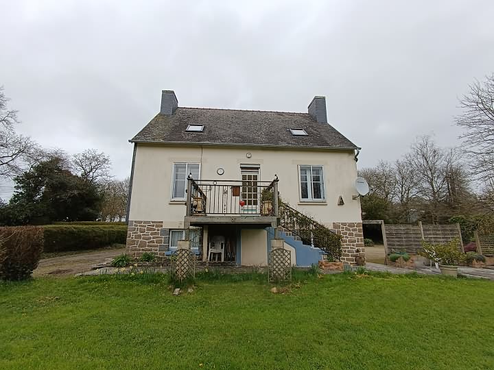 3 bed stone longère for sale near Bothoa
