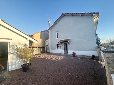 Suux930js16