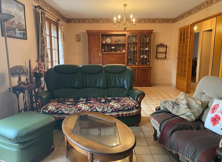4 bed house for sale near Bujaleuf