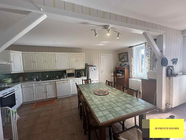 4 bed stone house for sale near Jartaud