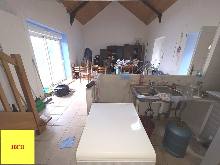 2 bed stone house for sale near Le Sourn