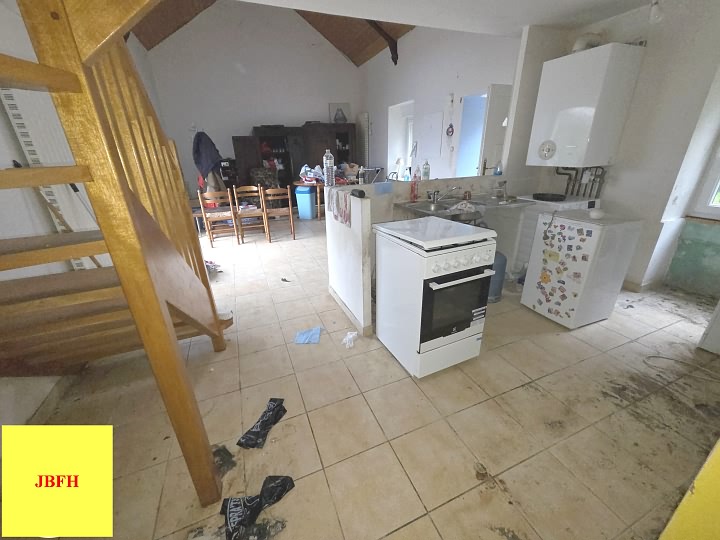 2 bed stone house for sale near Le Sourn
