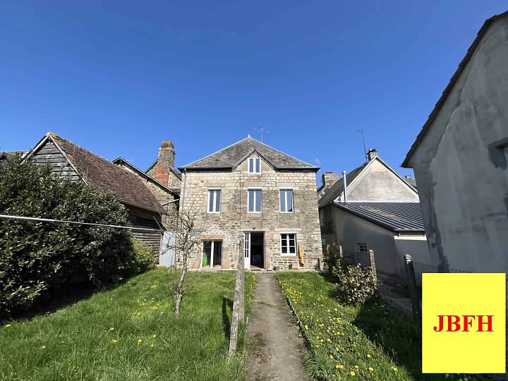 2 bed stone house for sale near Le Jarry