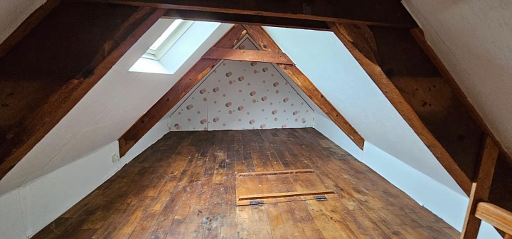 2 bed stone house for sale near Brittany centre