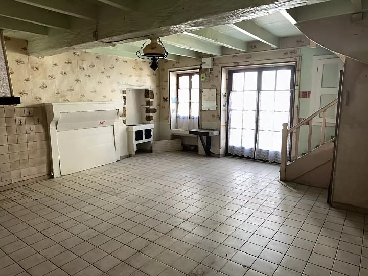 2 bed stone house for sale near Chez Vécant