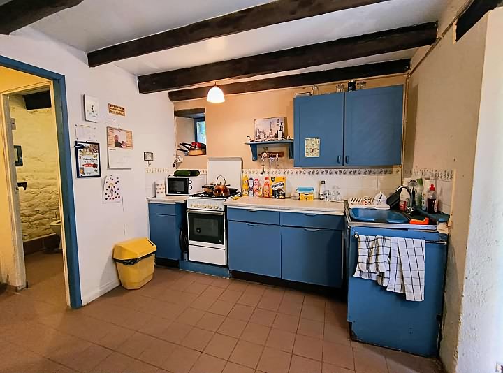 3 bed stone house for sale near Lesbois