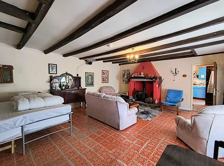3 bed stone house for sale near Lesbois