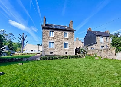 4 bed stone house for sale near Kerurien