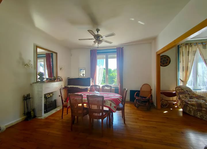 4 bed stone house for sale near Kerurien