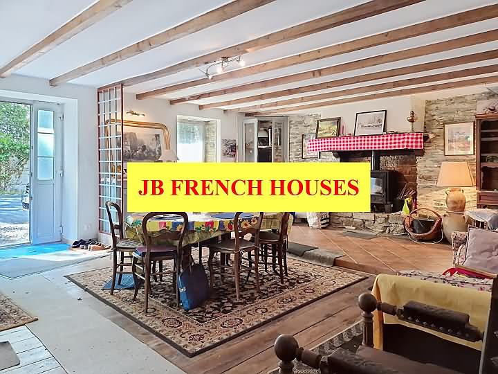 1 bed stone house for sale near Taupont