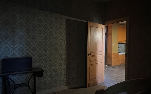 Farmhouse to renovate near Ajat