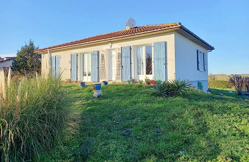 3 bed detached house for sale near Aizet