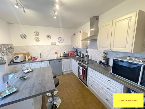 3 bed detached house for sale near Aizet