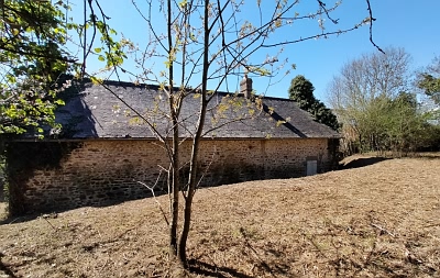 2 bed stone house for sale near Averton