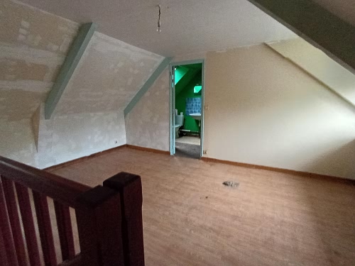 House to renovate near Brittany centre