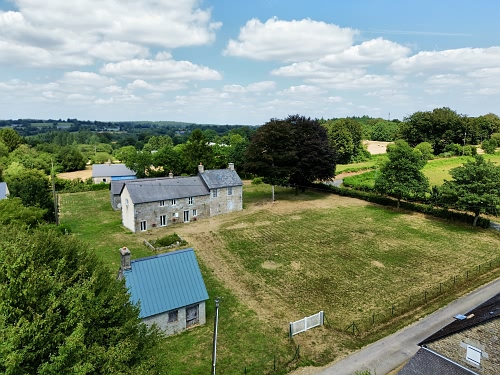 4 bed detached house for sale near Burcy