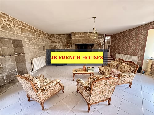 4 bed detached house for sale near Burcy