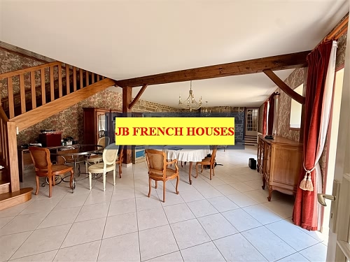 4 bed detached house for sale near Burcy