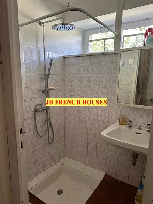 2 bed detached house for sale near Caribet