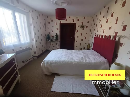 4 bed house for sale near Farges