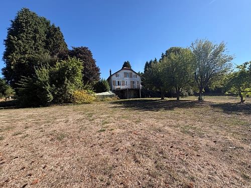 4 bed detached house for sale near Farebout