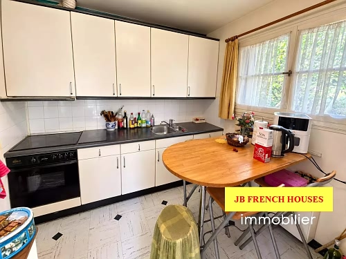 3 bed detached house for sale near Glénic