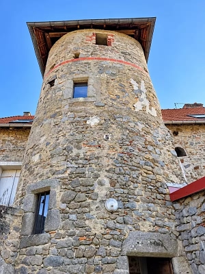 5 bed house for sale near Glénic