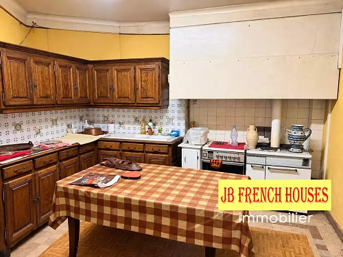 5 bed house for sale near Glénic