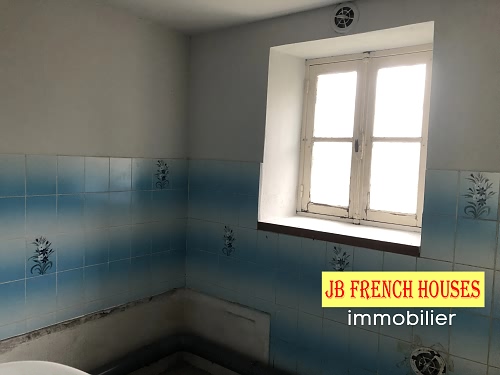 4 bed detached house for sale near Glénic
