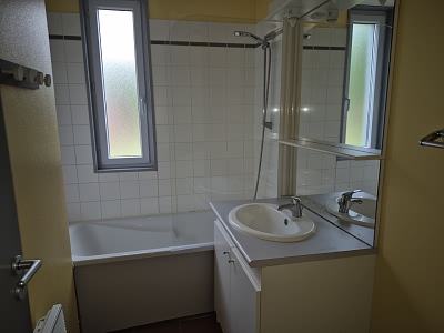 2 bed detached house for sale near Goulat