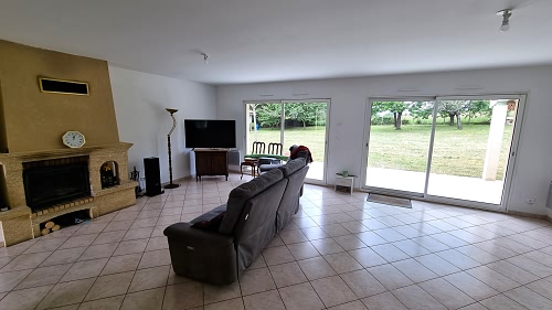 3 bed detached house for sale near Goulat