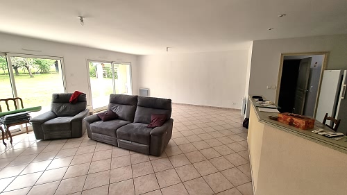 3 bed detached house for sale near Goulat