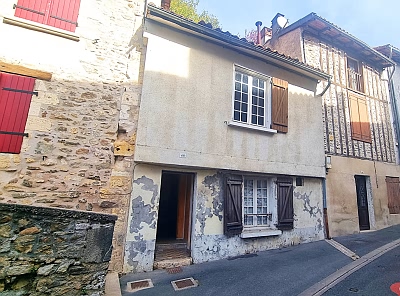 2 bed stone cottage for sale near Goulat