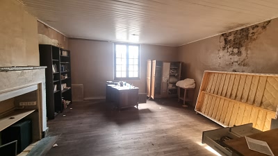 2 bed stone cottage for sale near Goulat