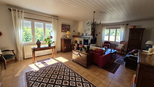 3 bed detached house for sale near Goulat