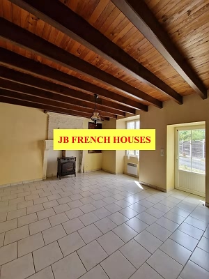 2 bed detached house for sale near Haimps