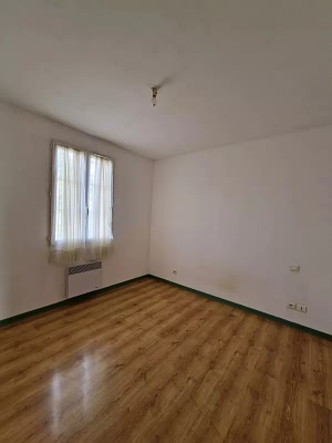 2 bed detached house for sale near Haimps