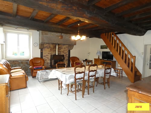 3 bed detached house for sale near Lapenty