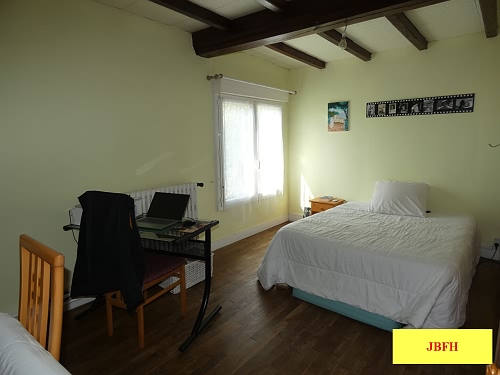 2 bed detached house for sale near Lapenty
